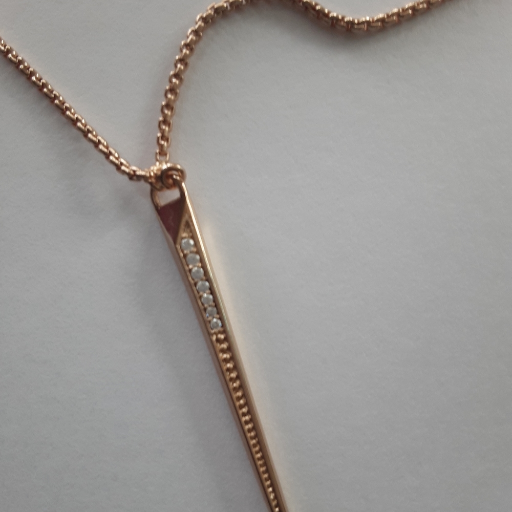 Kendra Scott Vivian Lariet Y Necklace in Rose Gold - Picture 2 of 6